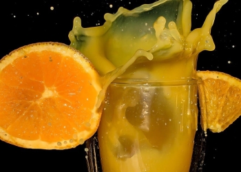 Vuelve el frio, aumenta tus defensas con este zumo de naranja, zanahoria y guayaba
