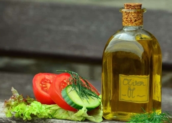 5 propiedades y beneficios de consumir aceite de oliva