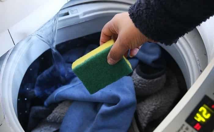Cómo quitar los pelos de la ropa en la lavadora - Trucos sencillos