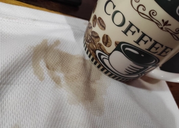 quitar manchas de cafe ropa