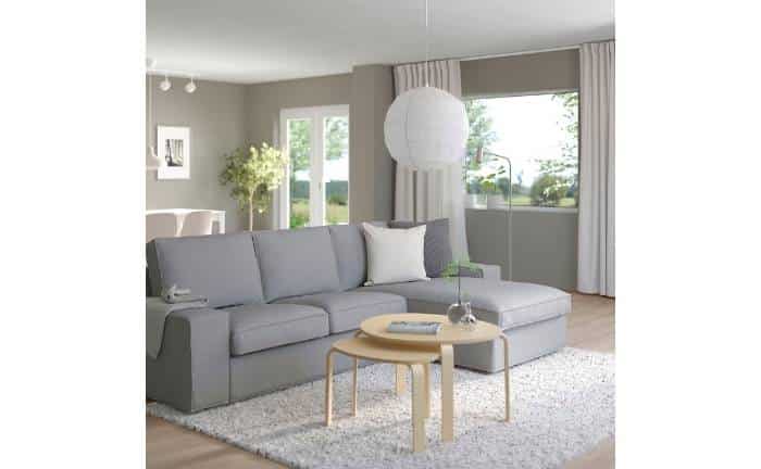 Sofá KIVIK con tres plaza y chaiselongue en color gris