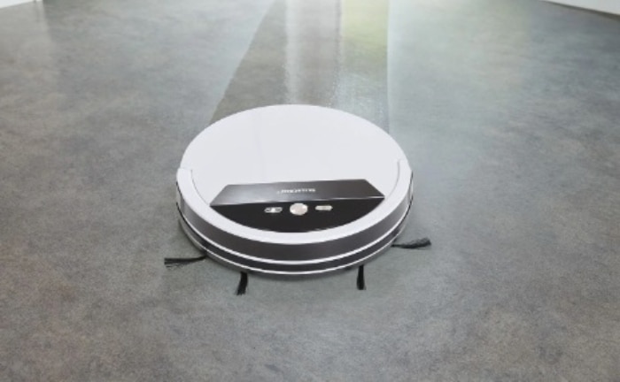 robot aspirador silvercrest Lidl en el suelo