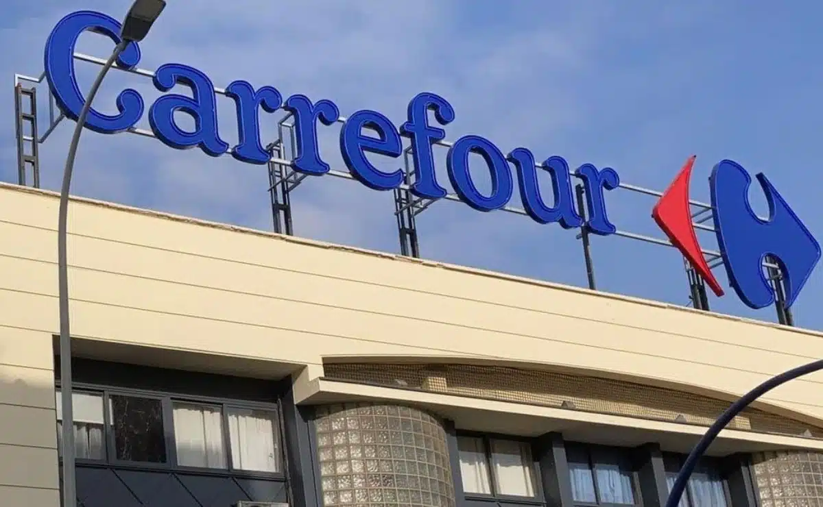 El zapatero multiusos de Carrefour que acaba con el desorden