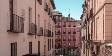 los mejores planes para ir de tapas por el barrio de La Latina en Madrid