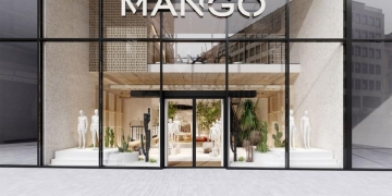 Cargo jeans de Mango, la nueva propuesta de María Pombo