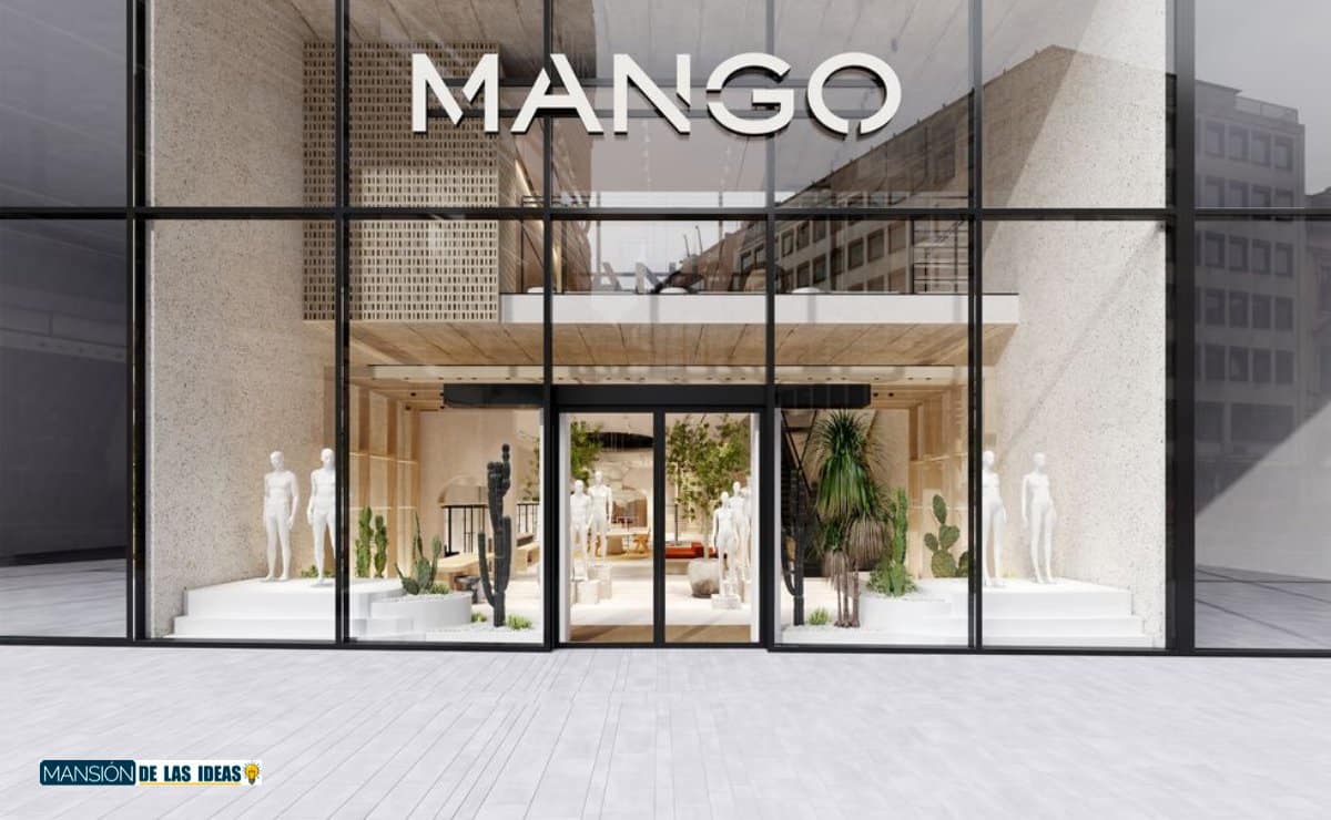 Cargo jeans de Mango, la nueva propuesta de María Pombo