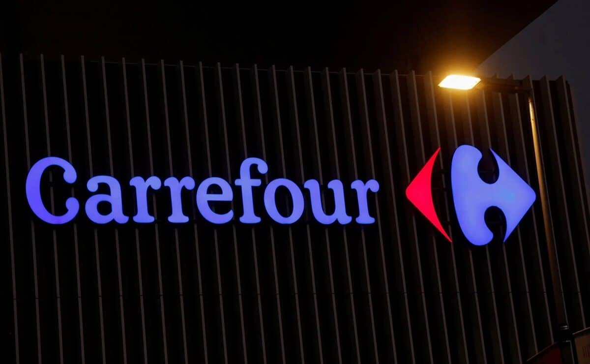 Carrefour mantel antimanchas comedor