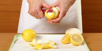 Limpieza cáscara limón