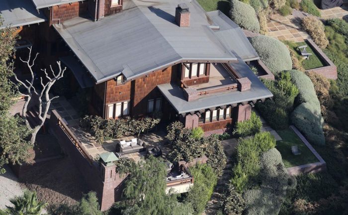 Vista de la mansión que Brad Pitt acaba de vender