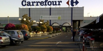 Carrefour se anticipa a la llegada del calor con el aire acondicionado portátil Cool Air Pro Aromas