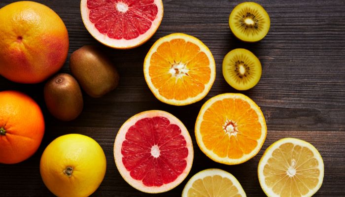 alimentos piel joven fruta vitamina c