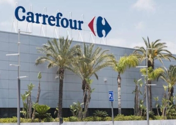Carrefour rebaja en un 40% el robot aspirador Cecotec Conga Eternal Max X-Treme