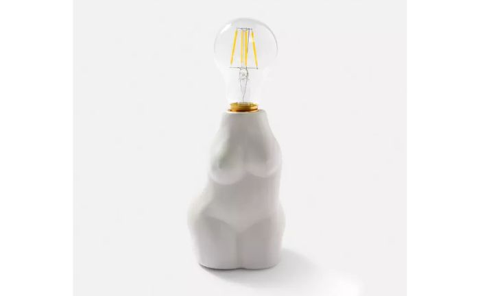 Lámpara de gres con forma de cuerpo de mujer de Primark Home