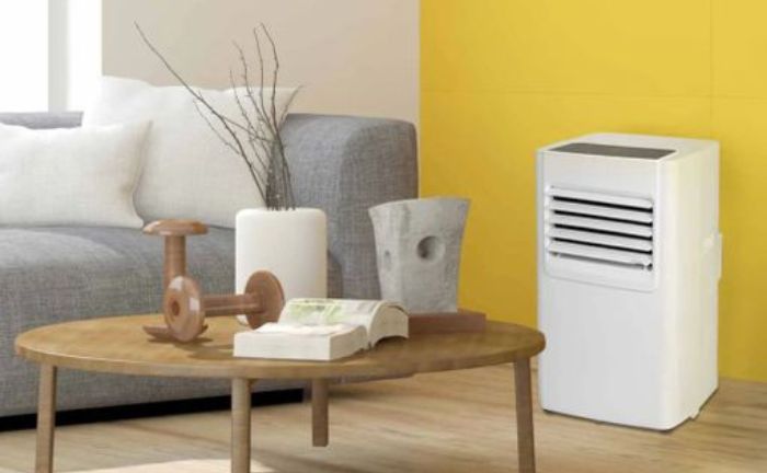 El aire acondicionado portátil Aac7000 Bestron tiene una potencia de 7000 frigorías que enfriará cualquier estancia de tu hogar en cuestión de minutos