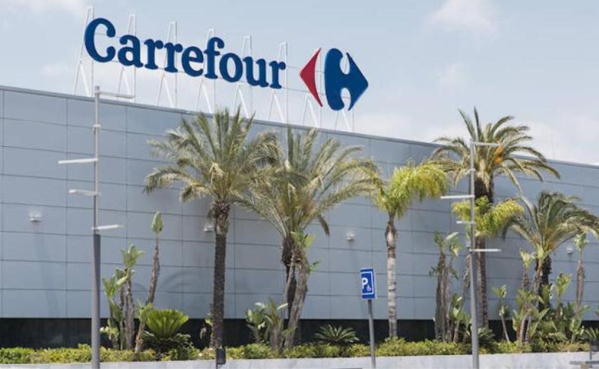 Carrefour rebaja en un 10% la freidora de aire XL Mandine MAF1800-22