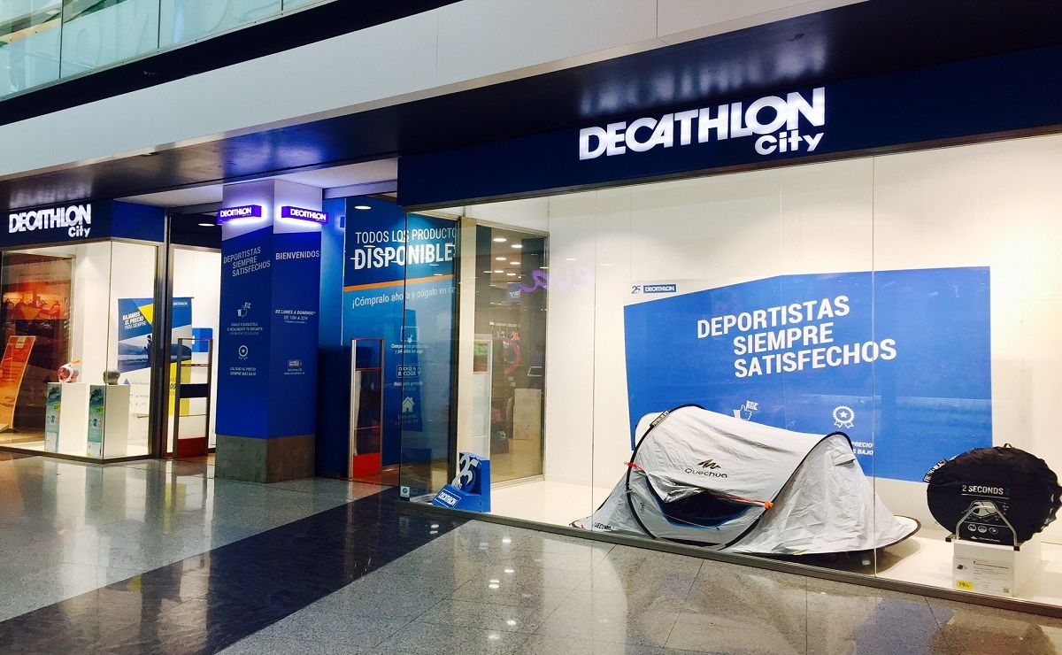 Decathlon revoluciona el mercado con la tienda de campaña Quechua Air Seconds Skyview