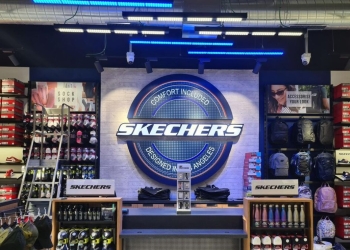 Las Skechers Hazel - Step N Flow cuentan con un diseño rompedor que querrás lucir este verano
