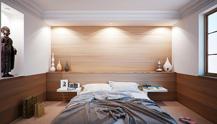 Dormitorio de madera estilo oriental