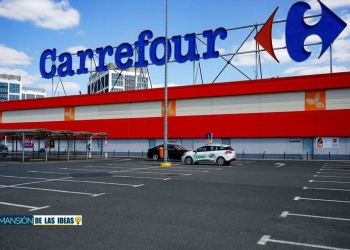 Carrefour velador terraza