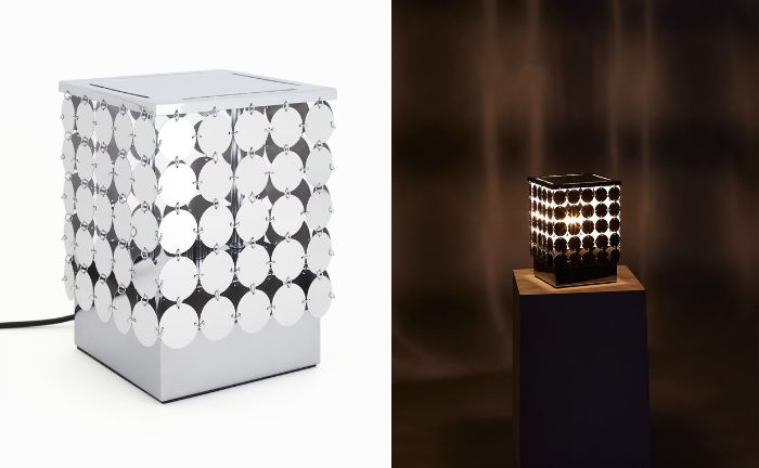 Lámpara de lentejuelas de la colección de Rabanne y H&M Home. A la izquierda, apagada y, a la derecha, encendida