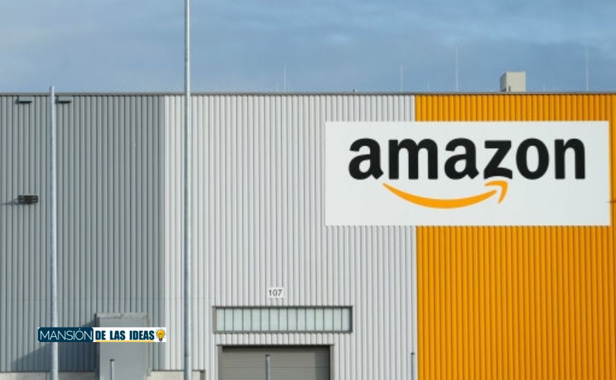 Amazon mantel más navideño