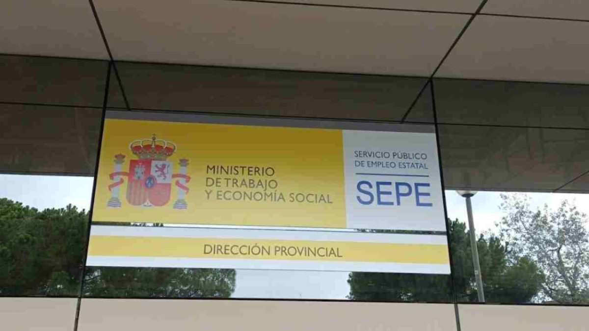 Fechas de cobro del paro en noviembre