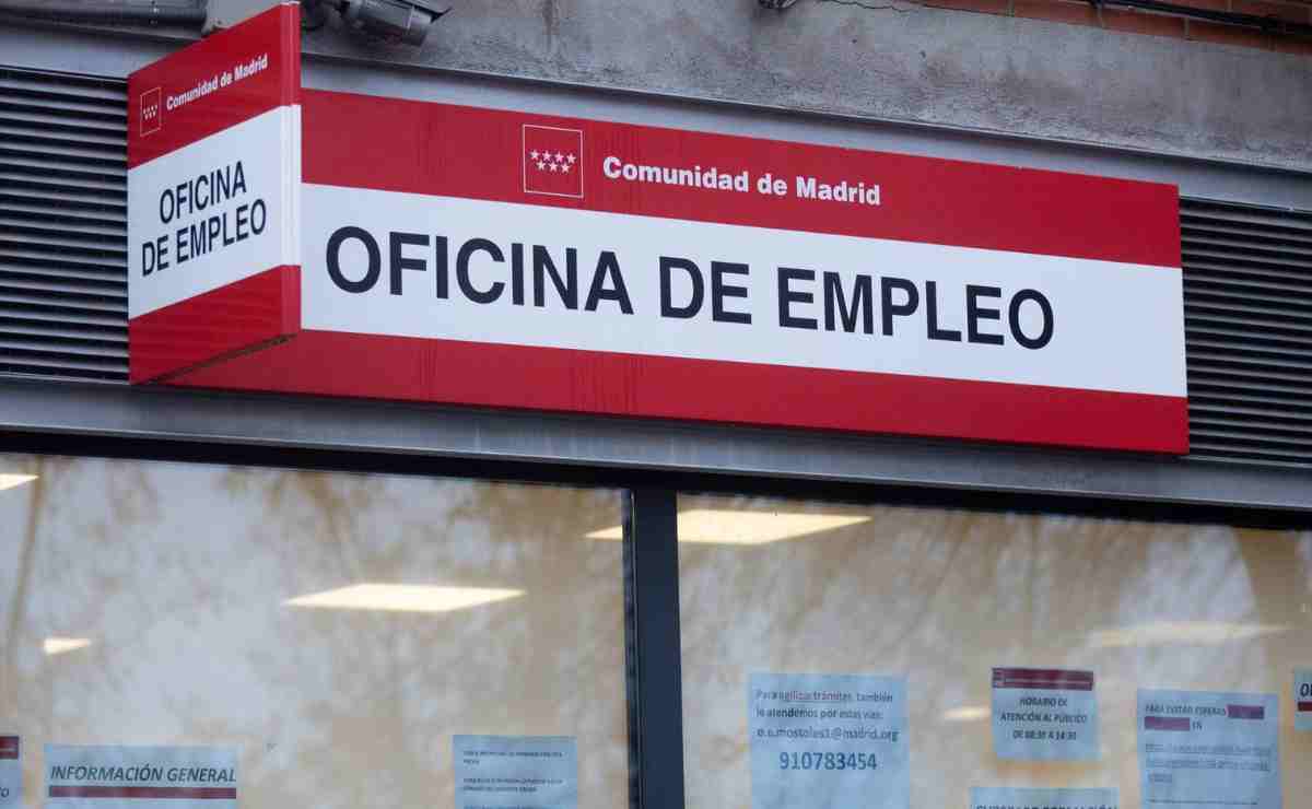 Subsidio por cotización insuficiente 2025 ayuda de 570€ del SEPE