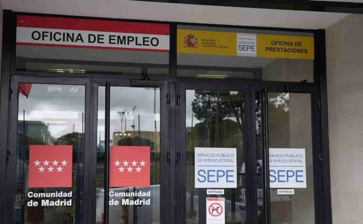 Suspensión del paro por el SEPE