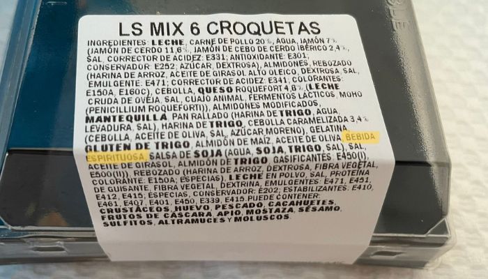 muestra el «alcohol» entre los ingredientes