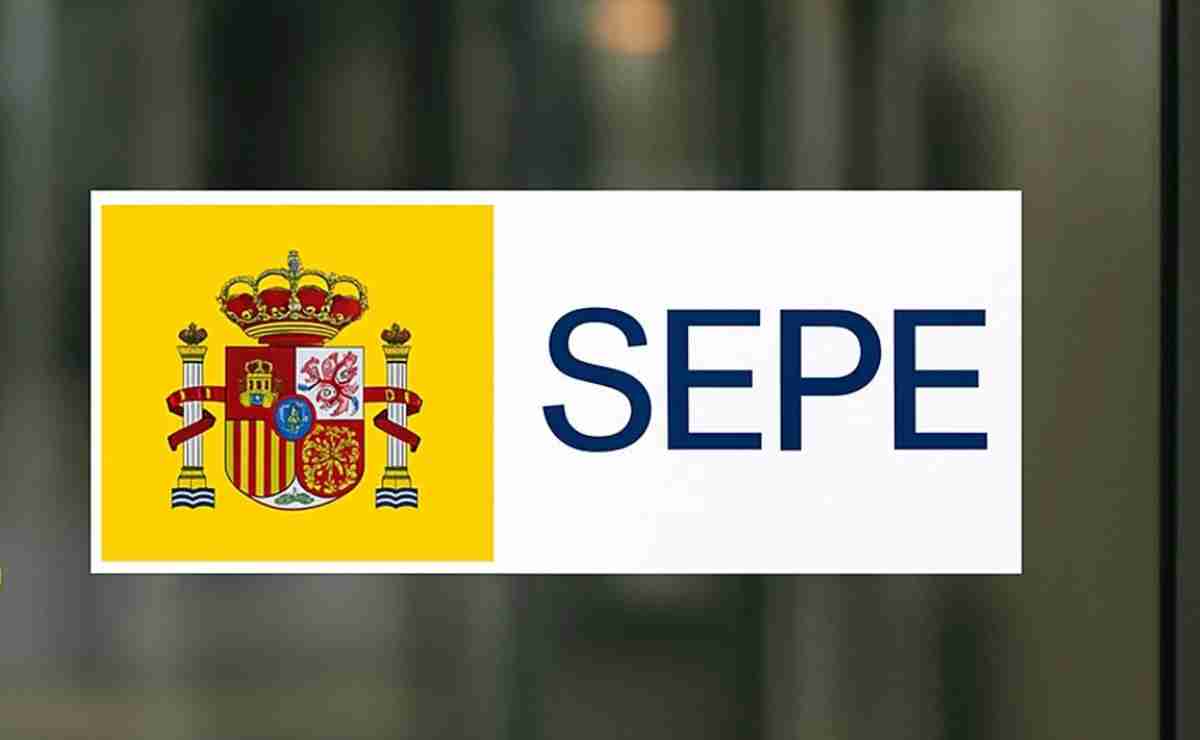 Oficina del SEPE y ayudas activas para personas sin derecho a paro