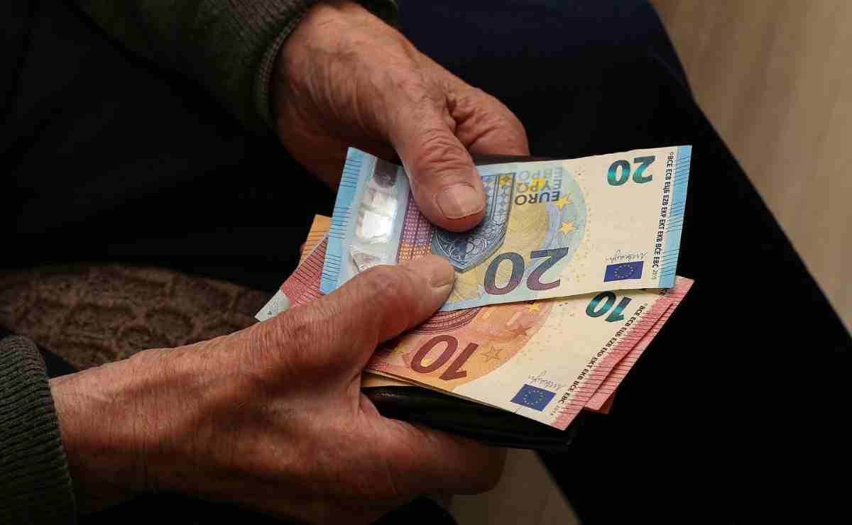La otra cara de la subida de las pensiones en Galicia